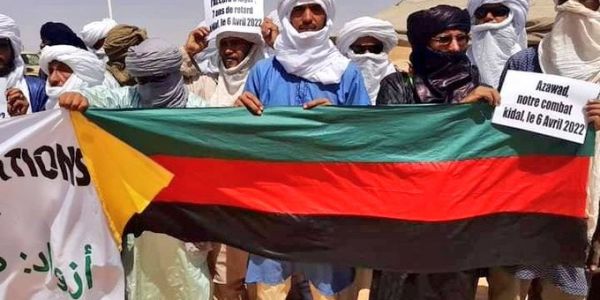 الإعلان عن مسيرة للتضامن مع الشعب الأزوادي الدي يتعرض للإبادة في باريس